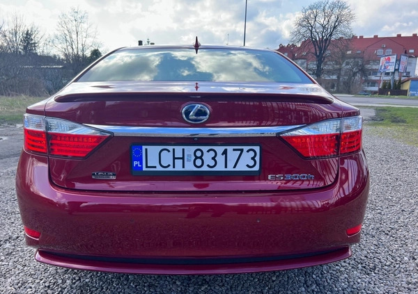Lexus ES cena 78000 przebieg: 185000, rok produkcji 2014 z Chełm małe 742